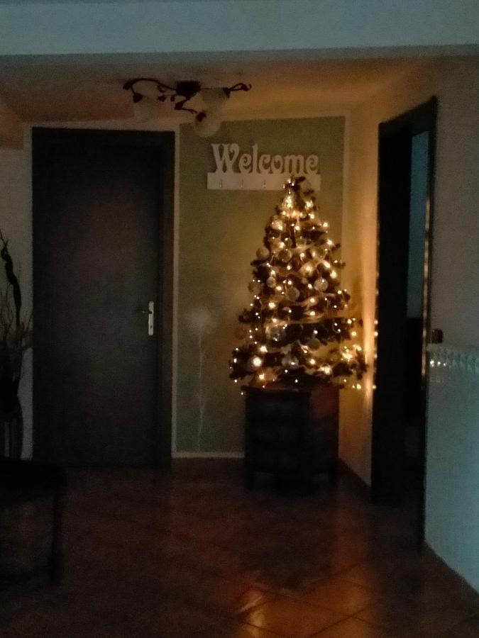 Civico Ventitre Apartment Mentana Екстериор снимка